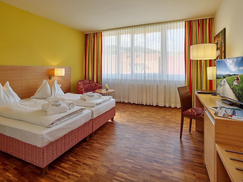 Lambrechterhof - Das Naturparkhotel Sankt Lambrecht Kültér fotó