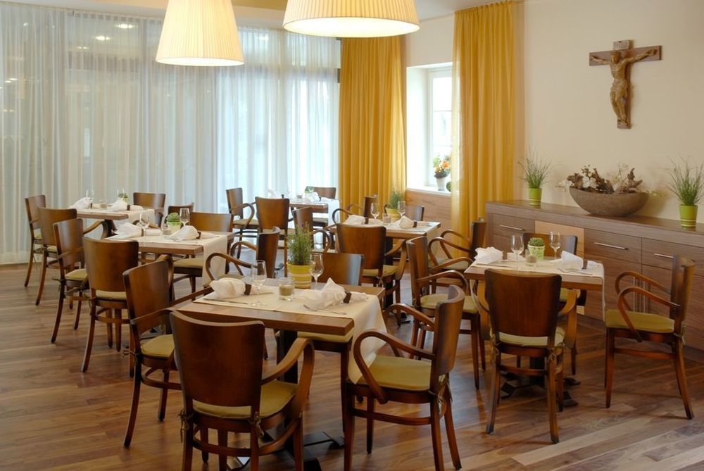 Lambrechterhof - Das Naturparkhotel Sankt Lambrecht Étterem fotó