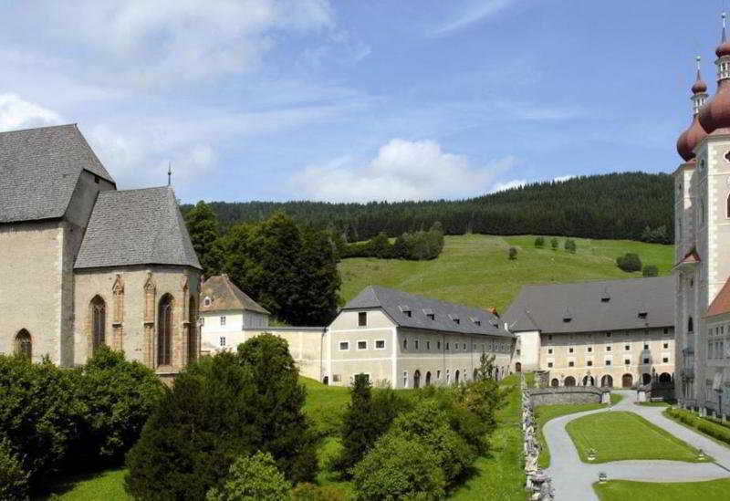 Lambrechterhof - Das Naturparkhotel Sankt Lambrecht Kültér fotó