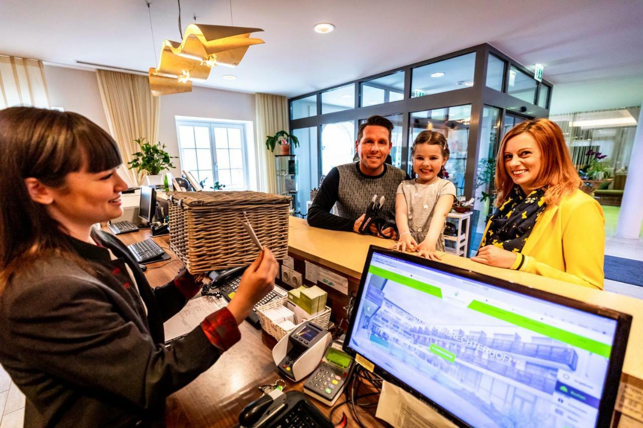 Lambrechterhof - Das Naturparkhotel Sankt Lambrecht Kültér fotó
